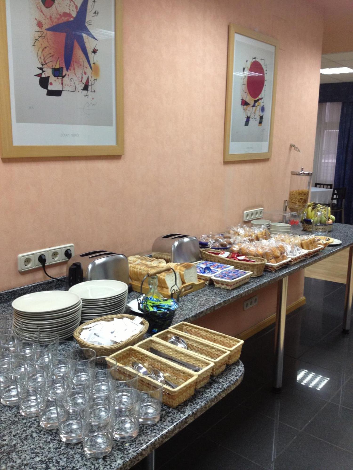 Hostal Cataluna Zaragoza Luaran gambar