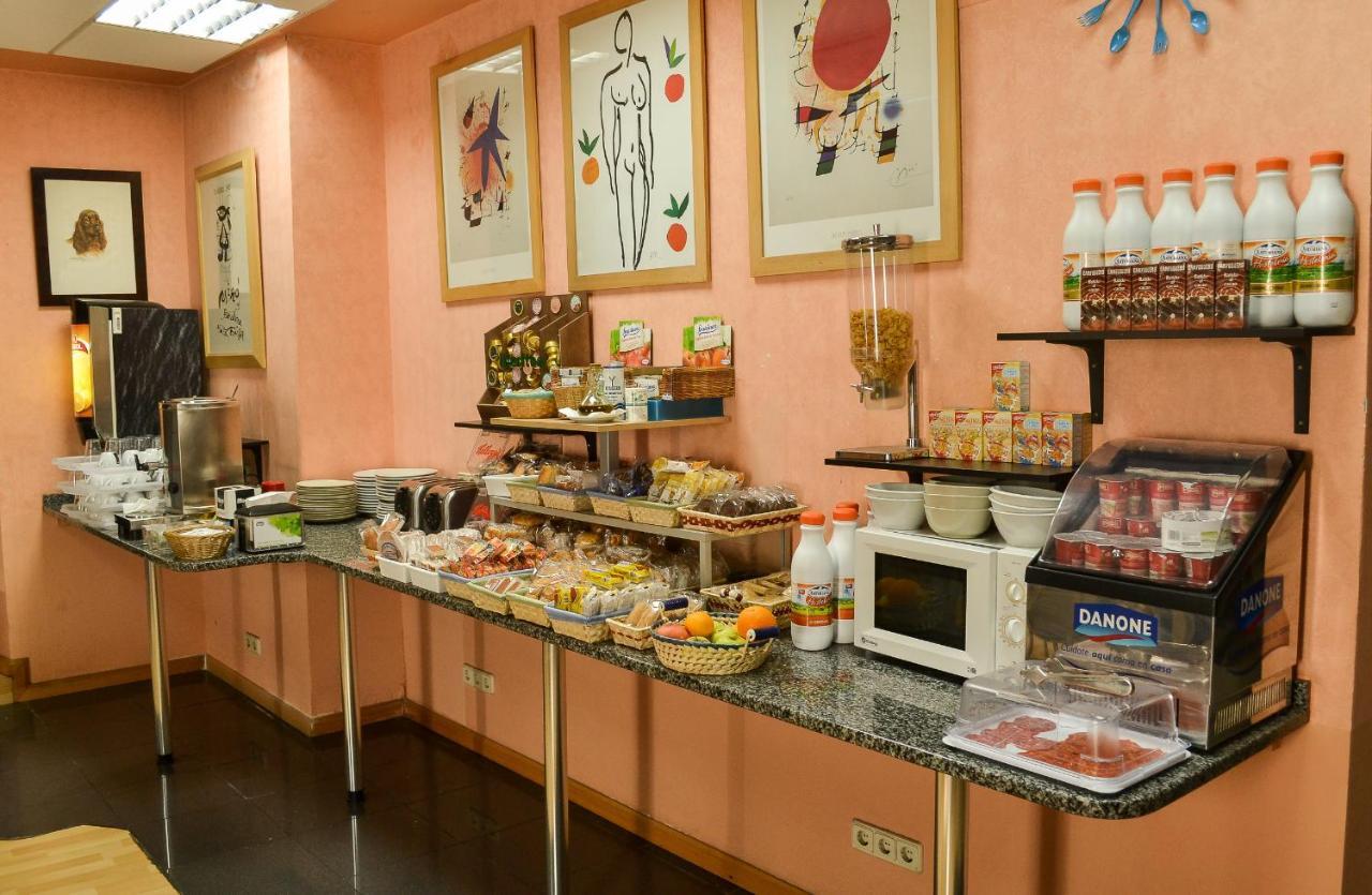 Hostal Cataluna Zaragoza Luaran gambar